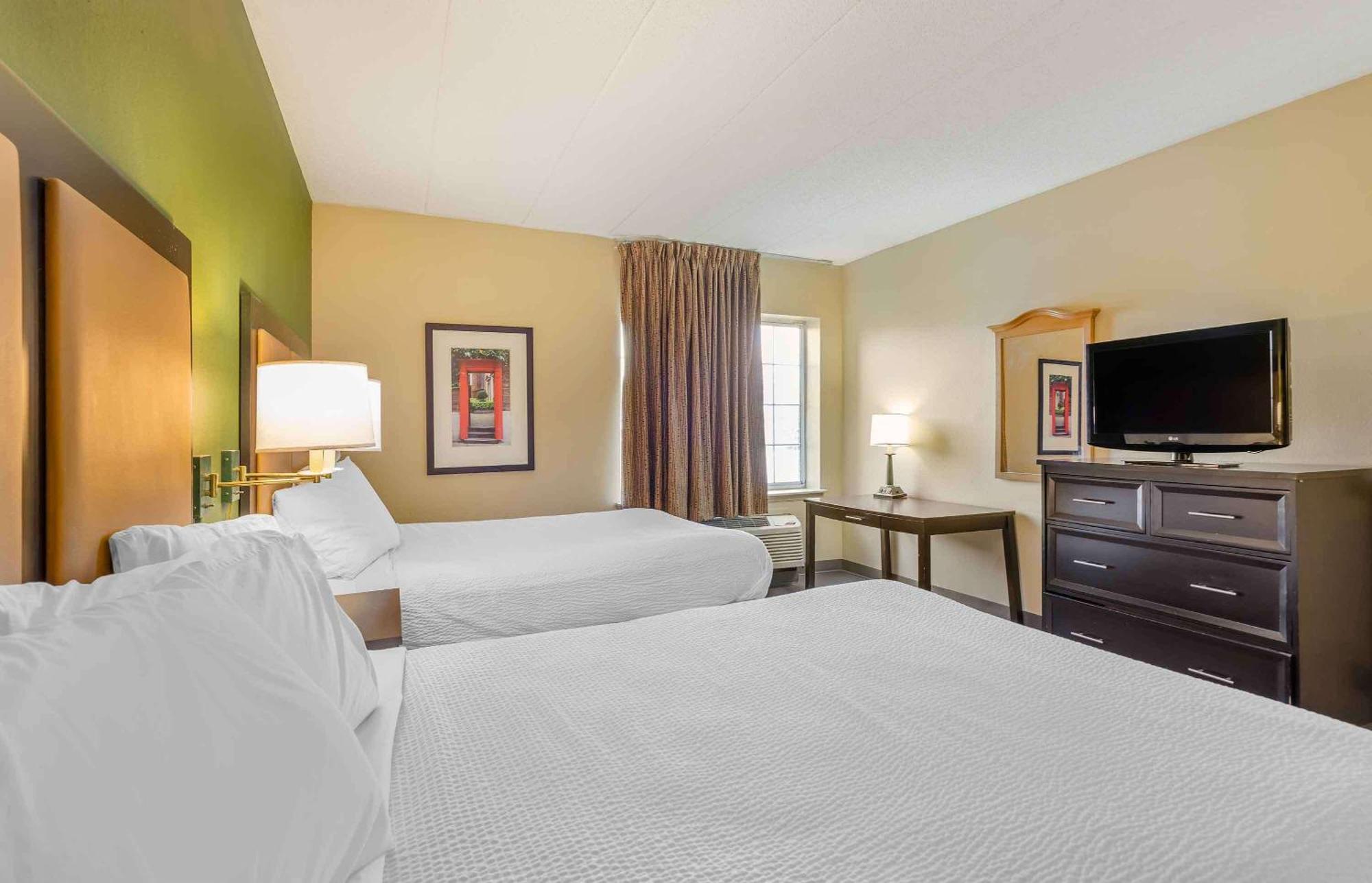 Extended Stay America Select Suites - Chicago - Lombard - Oakbrook Oakbrook Terrace Exterior foto