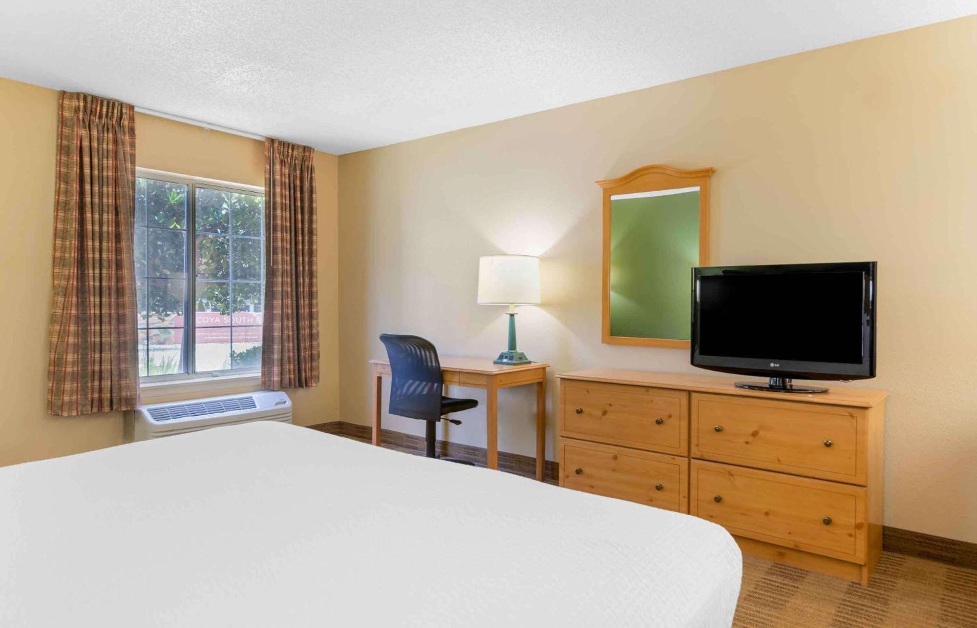 Extended Stay America Select Suites - Chicago - Lombard - Oakbrook Oakbrook Terrace Exterior foto