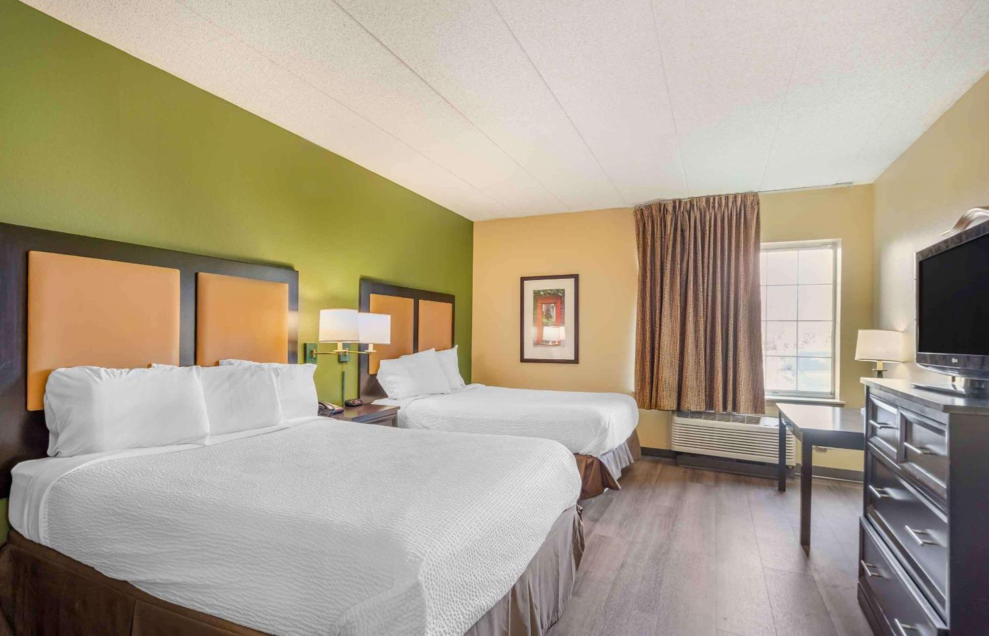 Extended Stay America Select Suites - Chicago - Lombard - Oakbrook Oakbrook Terrace Exterior foto