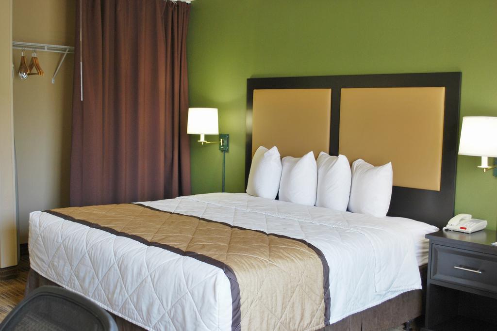 Extended Stay America Select Suites - Chicago - Lombard - Oakbrook Oakbrook Terrace Exterior foto